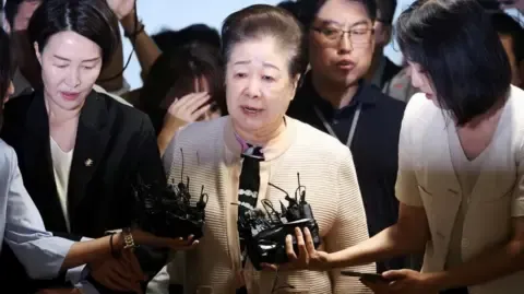 Disputed Church Leader Dismisses Gift-giving Allegations Involving Ex-South Korea President's Wife
