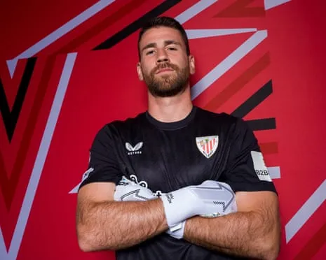 Unai Simón: ‘Ganar un trofeo con el Athletic me completa mucho más que una decena de campeonatos fuera de aquí’