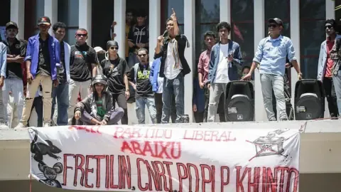 East Timor Abandons Proposal to Supply Complimentary Vehicles for Lawmakers In Response to Widespread Protests